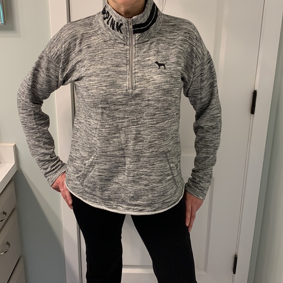 Victoria’s Secret PINK Light Pullover - Picture 2 of 10